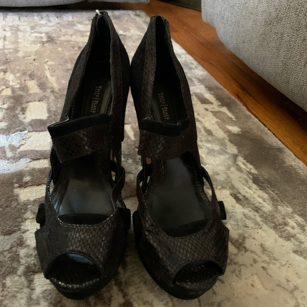 White House Black Market